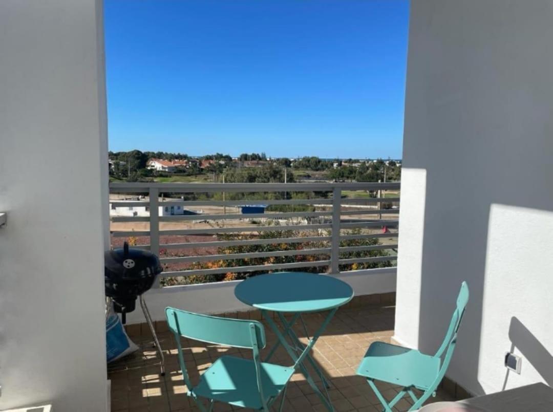 Grand Appartement Vue Golf A 2 Min De La Plage Bouznika Exterior photo